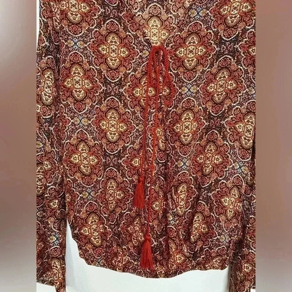 Xhilaration Surplice Wrap Paisley Boho Blouse - Picture 4 of 6